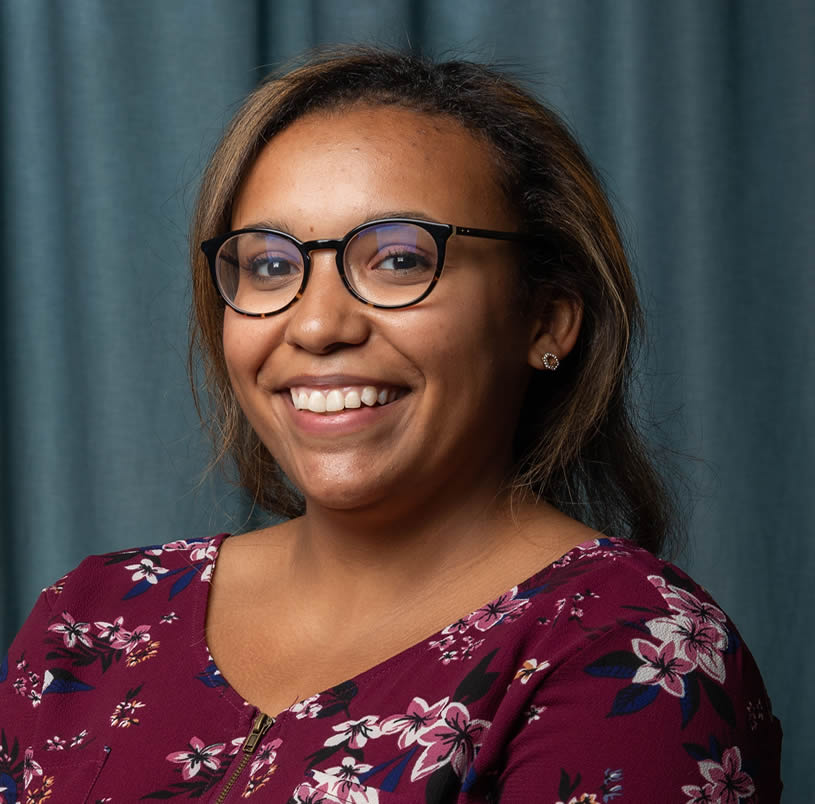 Angel Walker for Gold Coast Doulas Headshot