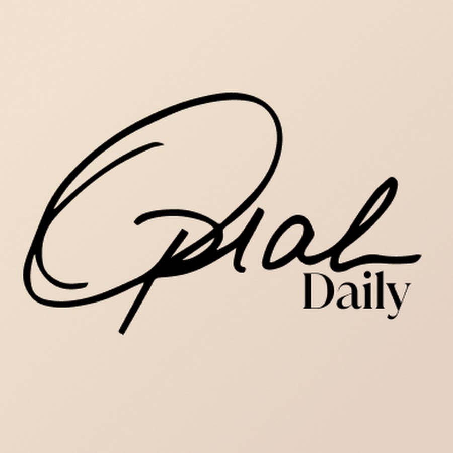 Oprah Daily Logo in color with pink background